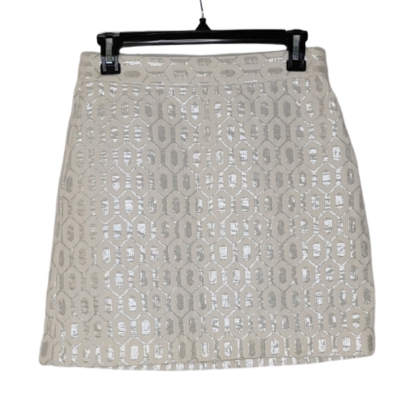 Banana Republic Dresses & Skirts - Banana Republic Metallic Hex Print Mini Skirt Sz 2